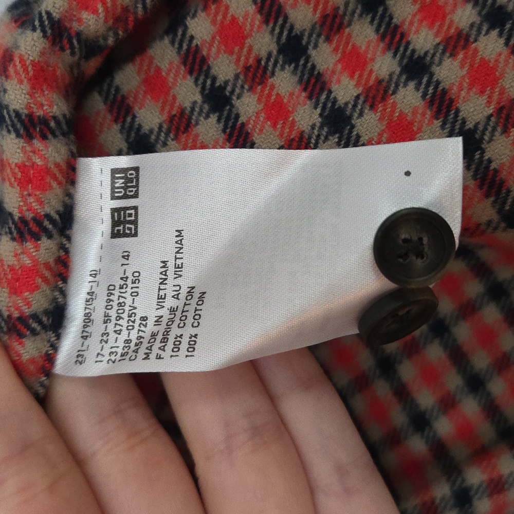 NWT Uniqlo Flannel Boxy Shirt, Red Plaid, Size M - Picture 9 of 11